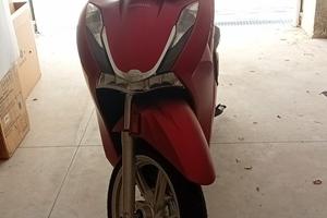 Honda SH350 i (SH 350E) meno di 7000 km