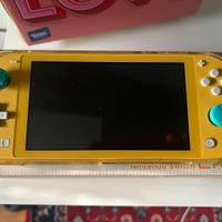 Nontendo switch lite gialla + giochi e scatola