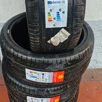 Gomme nuove 235 35 19 91 Y Momo Italia