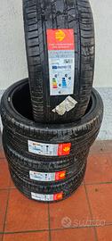 Gomme nuove 235 35 19 91 Y Momo Italia