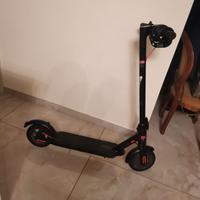 monopattino woow