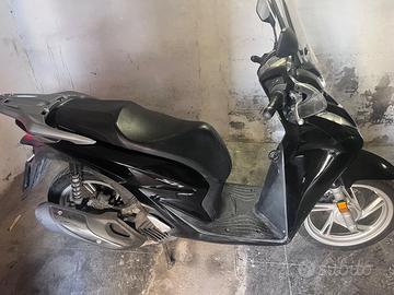 Sh 150 nero Anno 2020