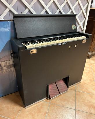 Organo Harmonium anni 40 Brevetti Gobbi Cav DeG