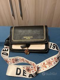 Pochette nera