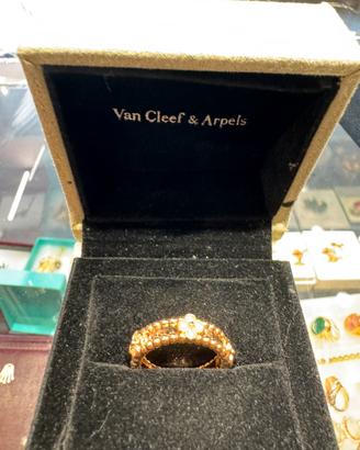 Anello oro