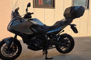 HONDA NT 1100 DCT TRAVEL