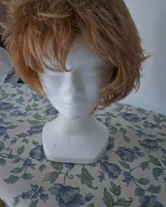 Parrucca taglio corto
