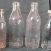 4 VECCHIE BOTTIGLIE LATTE ANNI 60 VINTAGE