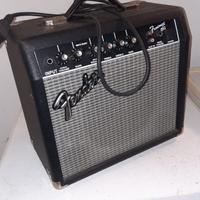 Amplificatore Fender Frontman 15G