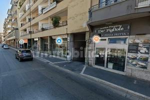 Locale commerciale via roma 56 - caserta