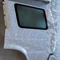 Fiancata posteriore SX Land Rover Discovery 2 TD5