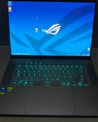 ASUS ROG Zephyrus G16 OLED 240Hz RTX5090 64GB RAM
