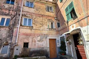 CASA SEMINDIPENDENTE A SANT'OLCESE