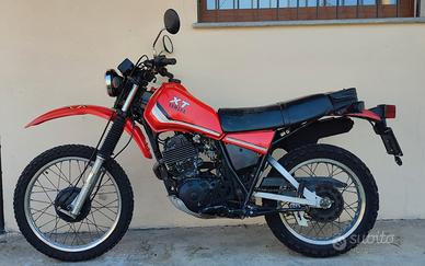 Yamaha xt 550