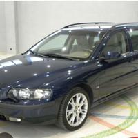 Volvo v 70 anno 2003