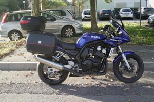 Yamaha FZR 600 - 2002