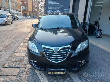 Lancia Ypsilon 1.3 MJT 16V 95 CV 5 porte S&S Silve