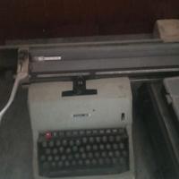 macchina da scrivere