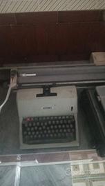 macchina da scrivere