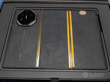 Huawei mate xt ultimate trifold