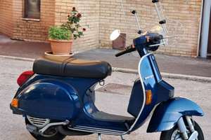 Vespa d' EPOCA PX150E Anno 1983 FMI+CRS