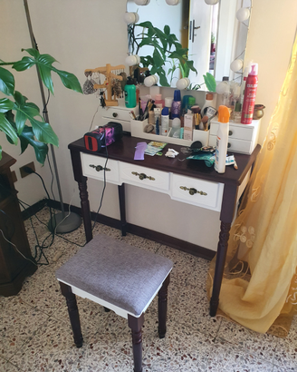 Toiletta da trucco