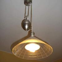 LAMPADARIO CON CARRUCOLA