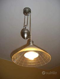 LAMPADARIO CON CARRUCOLA