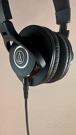 Audio-technica  ath m40x