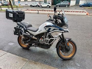 CF MOTO MT 800 EXPLORE 2026