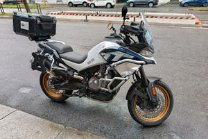 CF MOTO MT 800 EXPLORE 2026