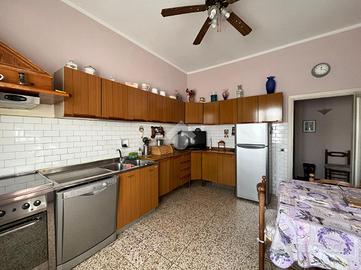 4 LOCALI A CAMPI BISENZIO