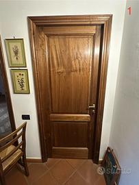 7 porte artigianali in legno di noce