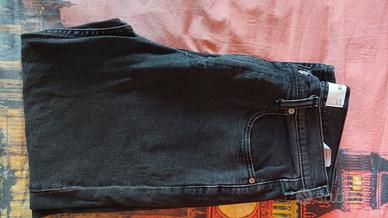 Lotto pantaloni nuovi