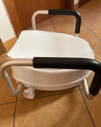 Rialzo WC per anziani