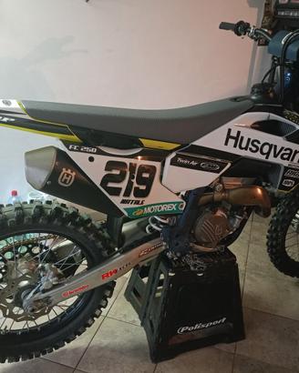 Husqvarna FC 250 2023