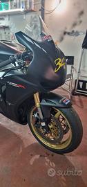 Honda cbr 1000 RR