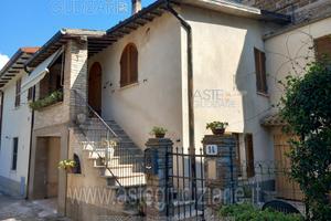 Appartamento Spoleto [A4311140]