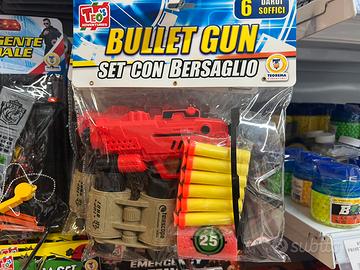 Set pistola giocattolo con danti in gommapiuma