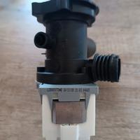 pompa scarico lavatrice Whirlpool FFB 9248 CV IT