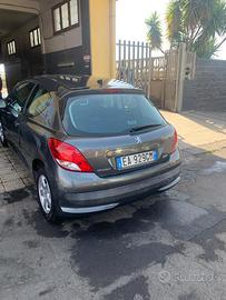 Peugeot 207 1400