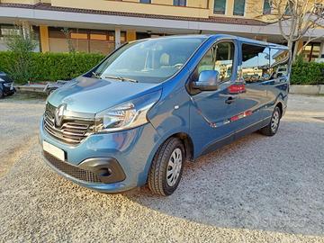 RENAULT Trafic passenger T27 1.6 dci 120cv L2H1 In