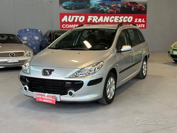 Peugeot 307 1.4 16V Station D-Sign