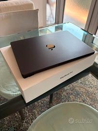 Macbook Pro 14