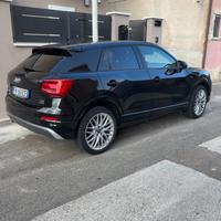 Audi Q2 sline