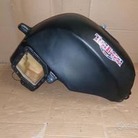 Serbatoio benzina triumph speed triple 955 955i