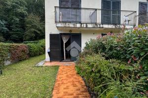 2 LOCALI A BORZONASCA