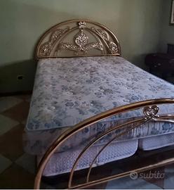 Letto matrimoniale