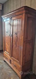 Armadio in legno massello stile classico + comodin
