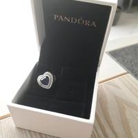 Pandora Charm 797608CZ Amore luminoso